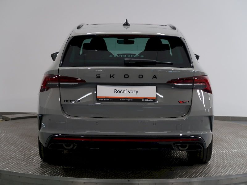 Škoda Octavia (2026) RS 2.0TSI 195KW DSG TAŽNÉ WEBA - fotka 9 z 48