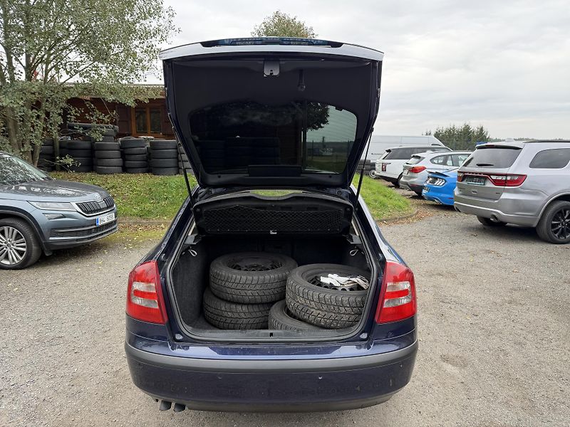 Škoda Octavia 2.0 TDI DSG - fotka 9 z 23