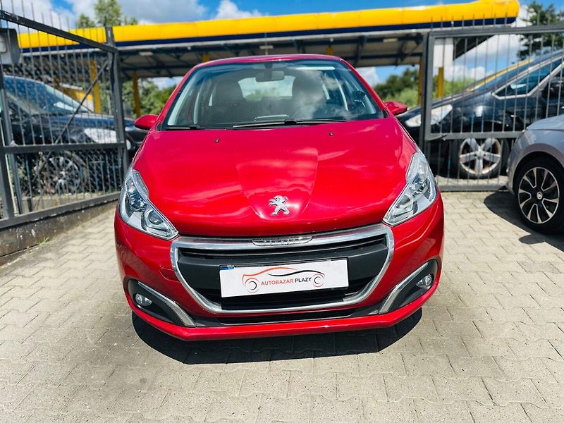 Peugeot 208 (2018) 1.2i APP, PureTech 100%KM - fotka 2 z 14