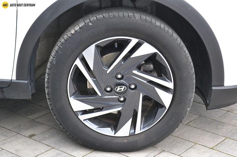 Hyundai Bayon 23 1,2I MT PLAY TT - fotka 9 z 52