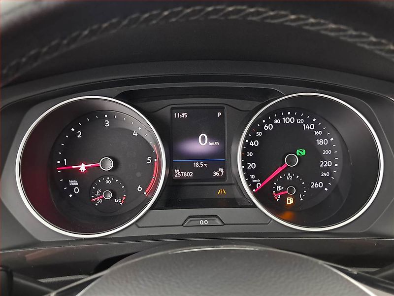 Volkswagen Tiguan (2016) 2.0 TDI, 4X4, Automat - fotka 11 z 22