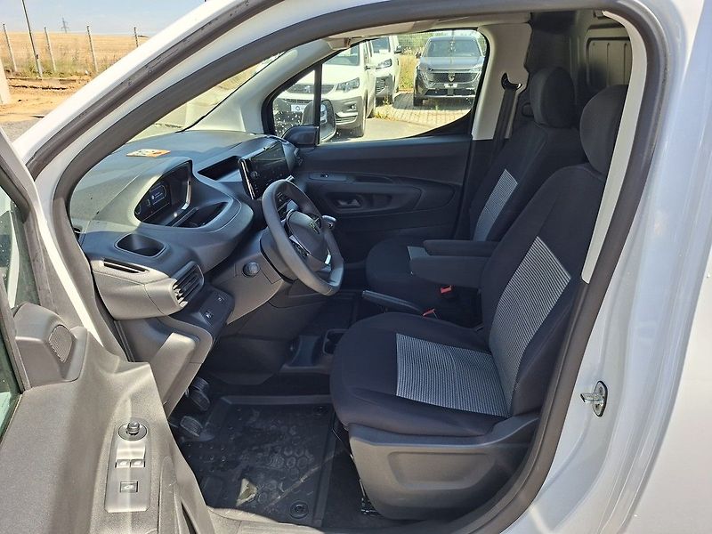 Peugeot Partner L1 650 1.5 BHDi 100k M6 - fotka 11 z 22