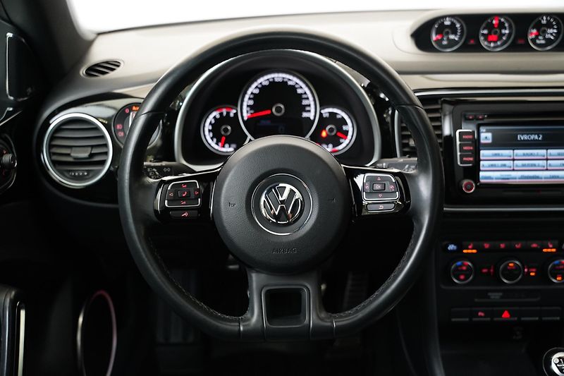 Volkswagen Beetle - fotka 18 z 26