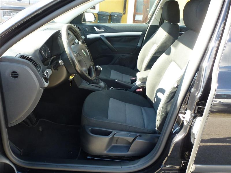 Škoda Octavia 1,9 TDI vyrobeno bez DPF  Eleg - fotka 18 z 52