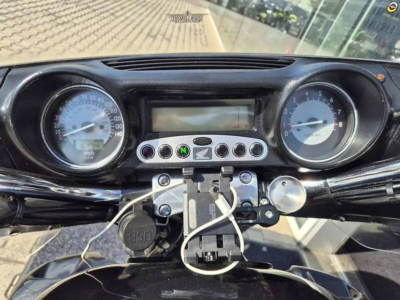 Honda F6C Valkyrie (1999) GL 1500 CF Valkyrie - fotka 13 z 22
