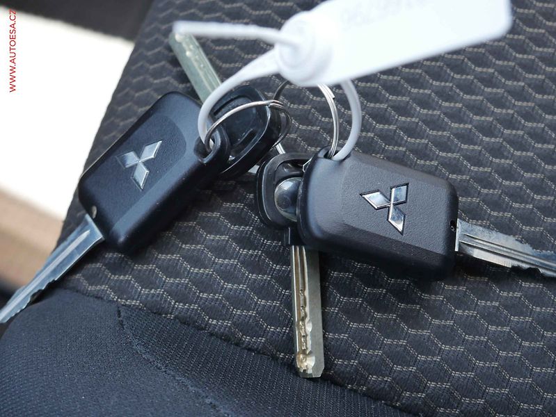 Mitsubishi ASX (2019) 2.0 MiVEC, 1.maj,ČR, AC - fotka 18 z 18