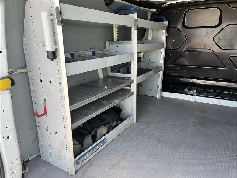 Ford Transit Custom 2,0 TDCi L1 H1 KLIMA VESTAVBA - fotka 32 z 41