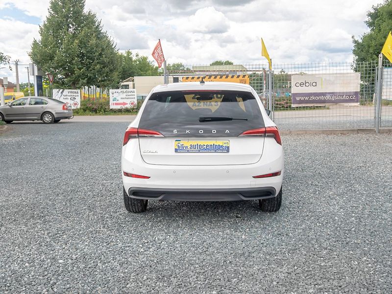 Škoda Scala (2019) ČR 1.6TDI DSG – ČERNÝ STROP - fotka 6 z 46