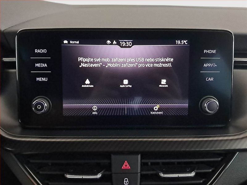 Škoda Scala (2022) Monte Carlo 1.5 TSI - fotka 13 z 21