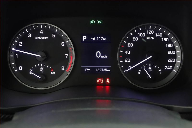 Hyundai Tucson (2018) 1.6 T-GDI, Automat, Navi - fotka 9 z 19