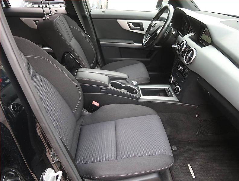 Mercedes-Benz GLK (2015) 220 CDI, 4X4, Automat - fotka 9 z 20