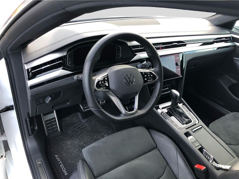 Volkswagen Arteon SB R-Line 2,0 TDI 7DSG 4MOT - fotka 5 z 30
