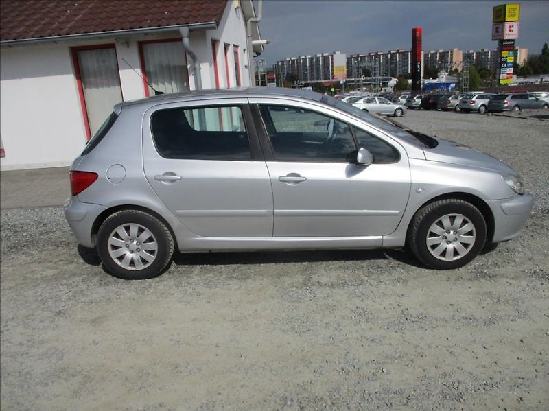 Peugeot 307 1,4 D,aut.klima,serv.kniha, - fotka 5 z 23