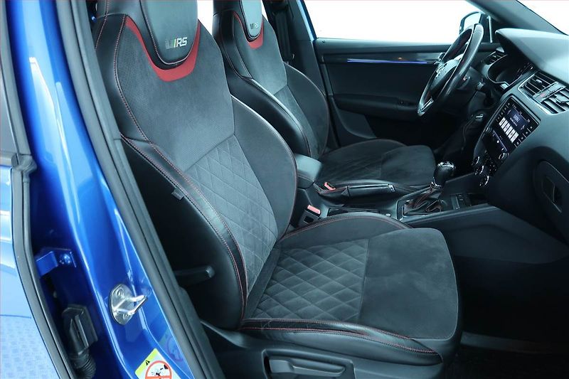 Škoda Octavia (2017) RS 2.0 TDI, 4X4, Automat - fotka 9 z 24