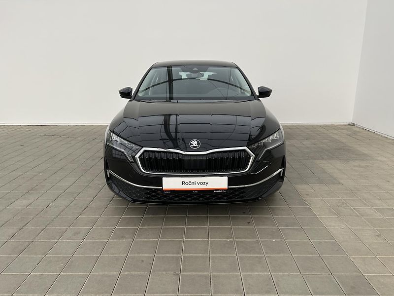 Škoda Octavia 1.5 TSI Selection - fotka 4 z 25