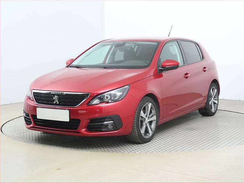 Peugeot 308 (2018) 1.2 PureTech, ČR,1.maj - fotka 2 z 16