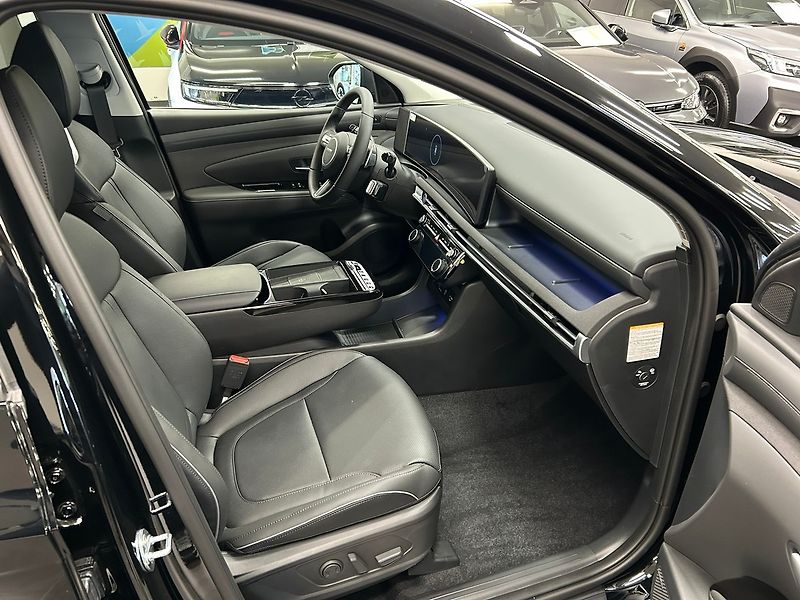 Hyundai Tucson (2026) 1.6 T-GDi HEV 4WD PremLux nové - fotka 39 z 67