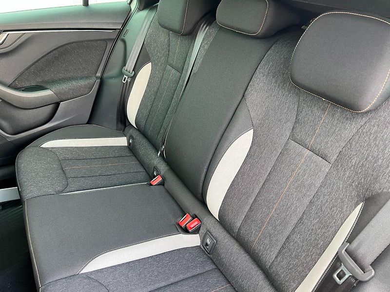 Škoda Scala (2023) 1.0TSi 81kW Style! ČR+1.maj.! - fotka 19 z 36