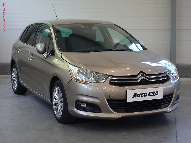 Citroën C4 (2012) 1.6 VTi, 2.maj,ČR, servis - fotografie inzerátu