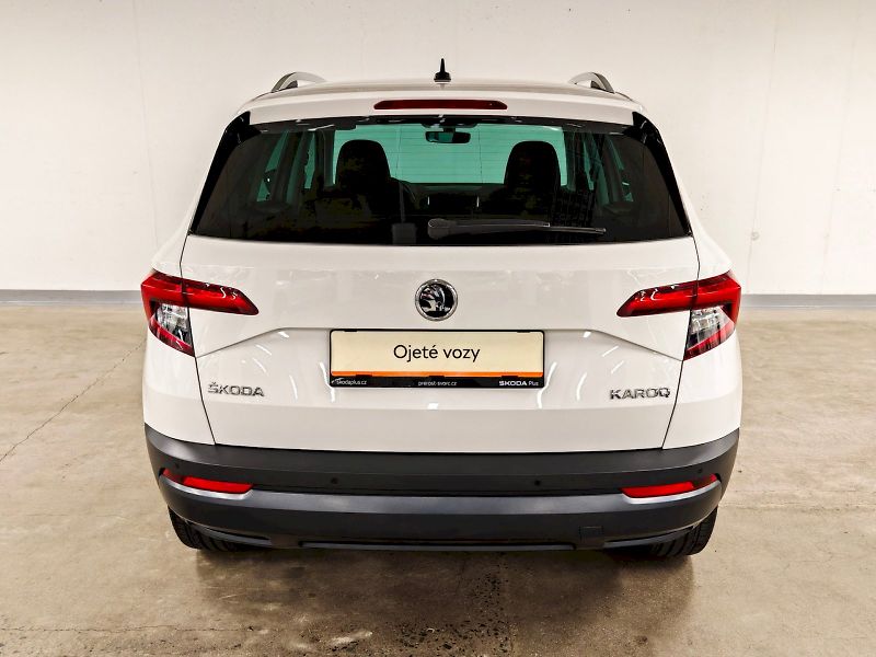 Škoda Karoq (2020) 1.5 TSI 110kW Style - fotka 26 z 29