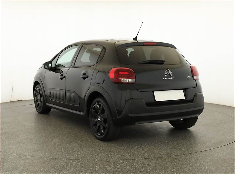 Citroën C3 (2018) 1.2 PureTech, ČR,1.maj - fotka 4 z 14
