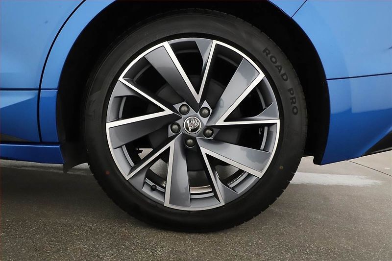 Škoda Enyaq (2023) iV 60 (62 kWh), SoH 91% - fotka 20 z 20