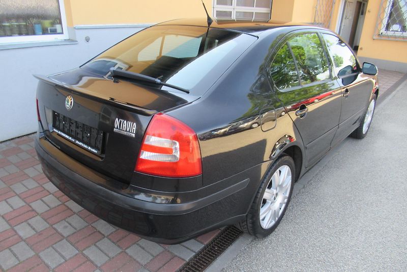 Škoda Octavia 1.9 TDi AUT. KLIMA  SADA KOL - fotka 2 z 19
