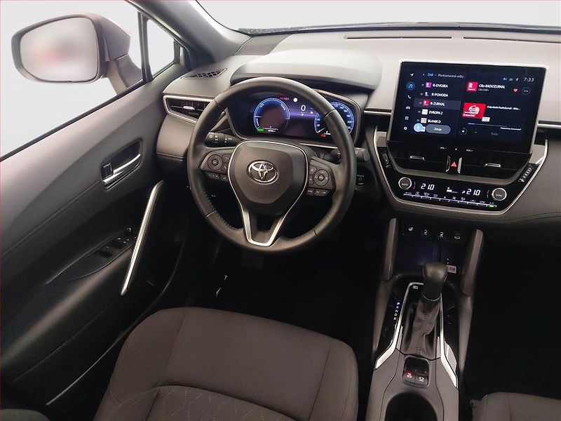 Toyota Corolla Cross (2024) Style 2.0 Hybrid 2WD - fotka 7 z 18