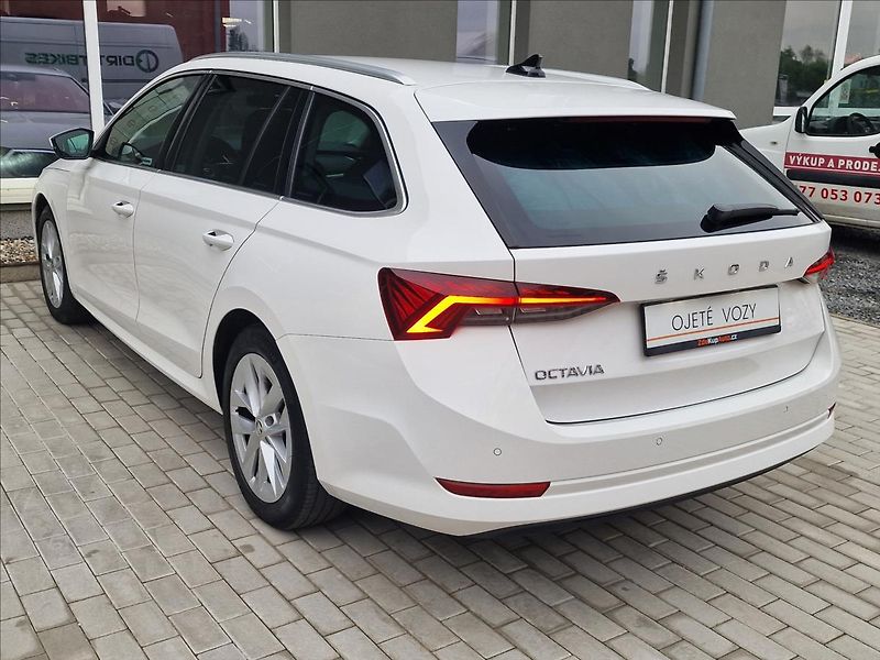 Škoda Octavia 1.5TSI G-Tec DSG Style,1.Maj. - fotka 8 z 50