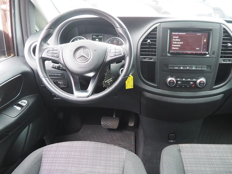 Mercedes-Benz Vito (2020) 250d 140 kW, Webasto, Automat - fotka 16 z 30
