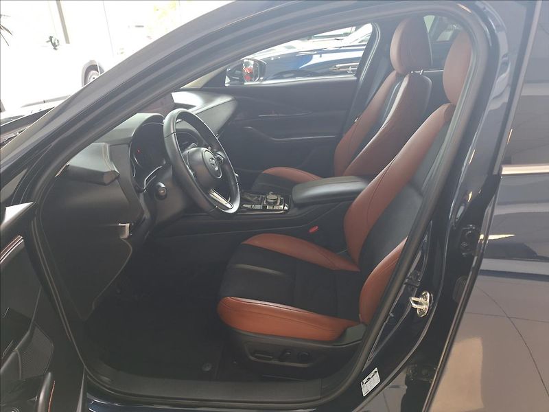Mazda CX-30 2.5 G 140k 6AT FWD NAGISA - fotka 6 z 16