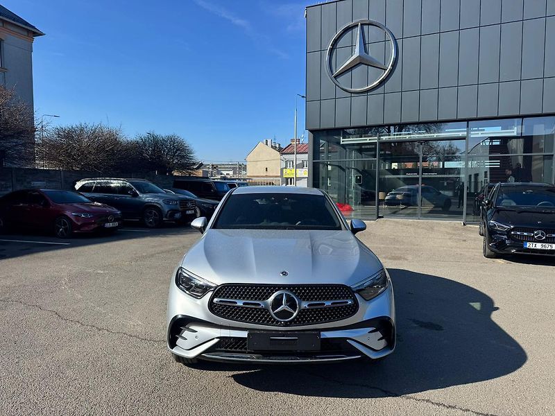 Mercedes-Benz GLC (2026) 220 d 4MATIC kupé - fotka 2 z 24