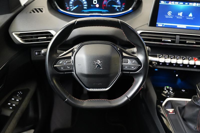 Peugeot 3008 - fotka 18 z 27