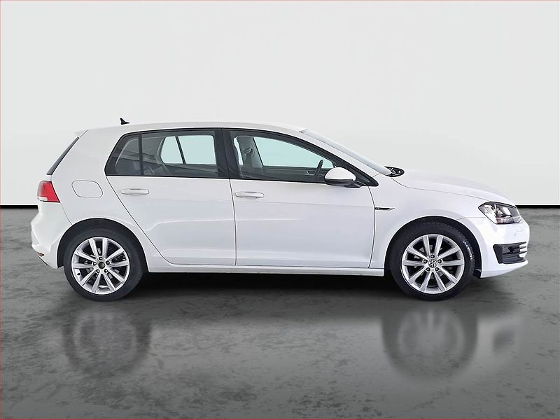 Volkswagen Golf (2016) 1.2 TSI, Serv.kniha, Kůže - fotka 6 z 17