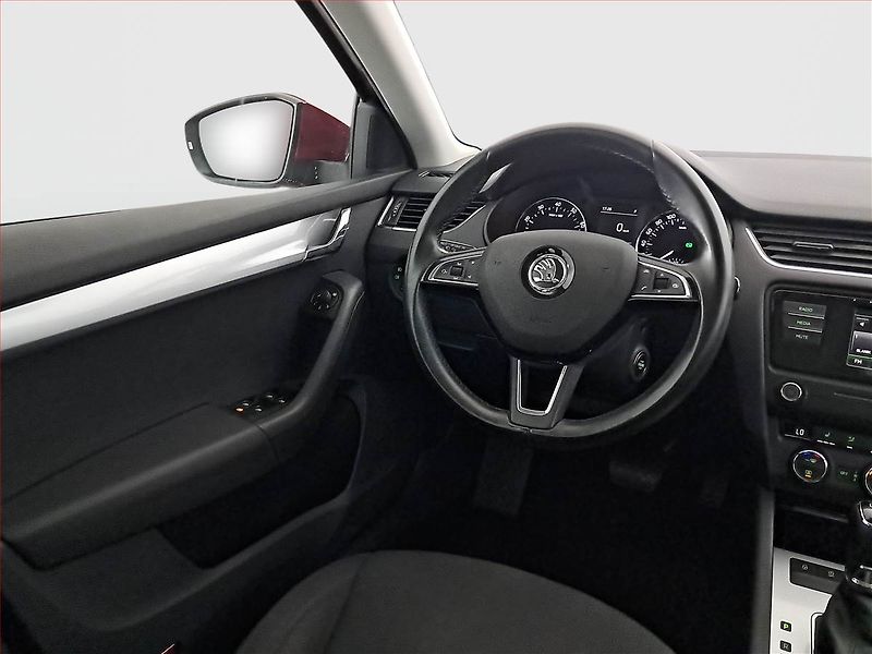 Škoda Octavia (2016) 1.4 TSI, Automat, Bi-Xenony - fotka 7 z 18