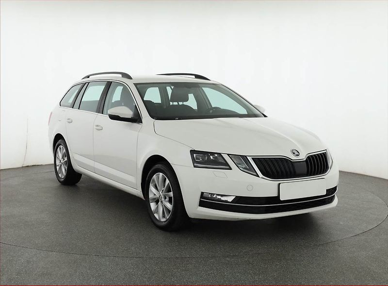 Škoda Octavia (2018) Style 1.6 TDI, Tempomat - fotografie inzerátu