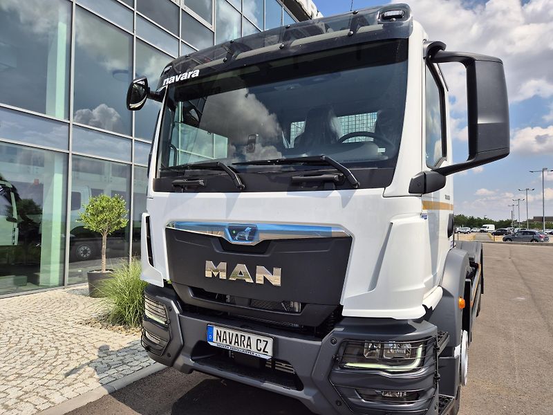 MAN TGM 18.320 NOSIČ KONTEJNERU 10T - fotka 20 z 37