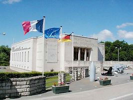 Památník a muzeum věnované Bitvě u Verdunu.
