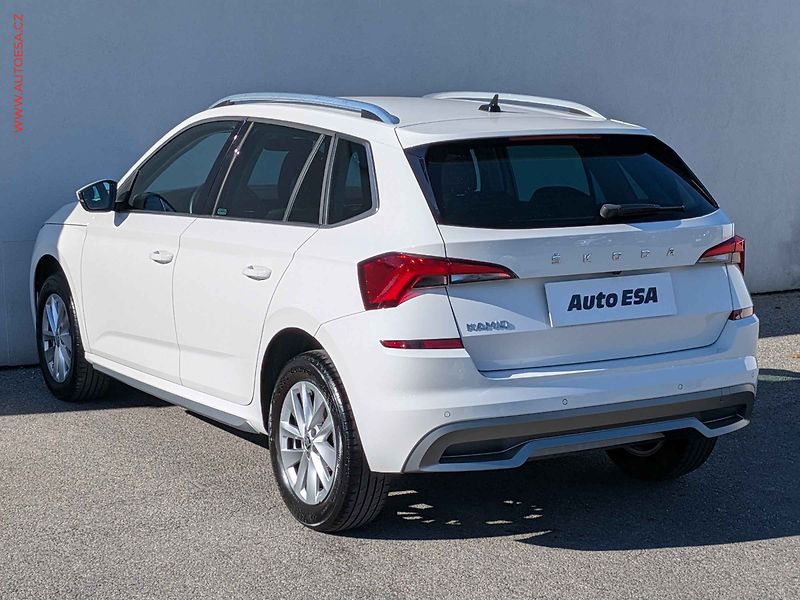 Škoda Kamiq (2023) 1.0TSi, ČR, Style, LED - fotka 4 z 15