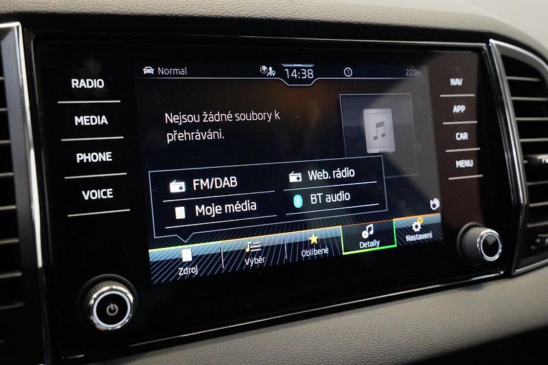 Škoda Karoq - fotka 21 z 30