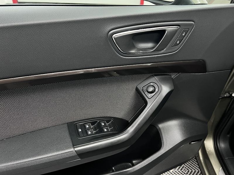 Seat Ateca 1.4 TSI 110 kW Xcellence - fotka 14 z 43
