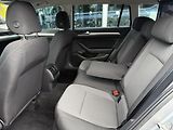 Volkswagen Passat Variant 2,0TDI R-Line Design - náhled 19