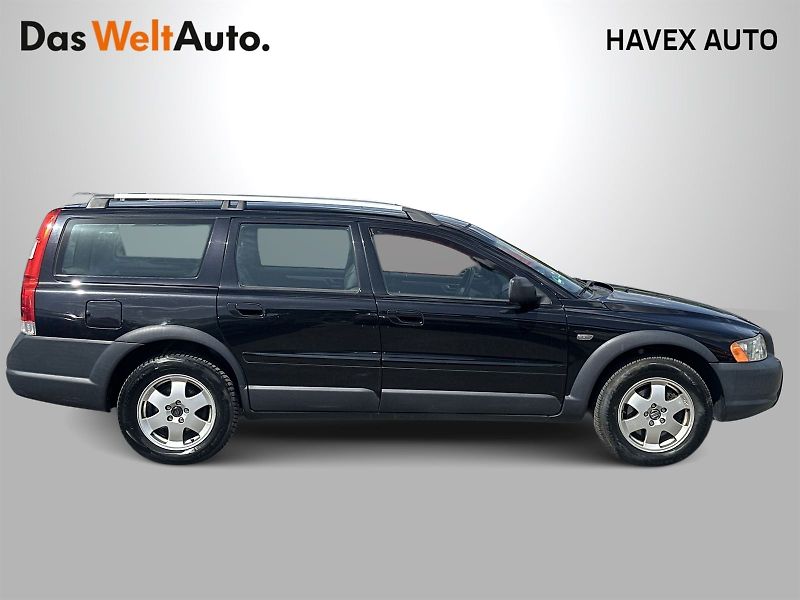Volvo XC70 (2006) 2.4 D5 AWD Cross Country - fotka 27 z 27