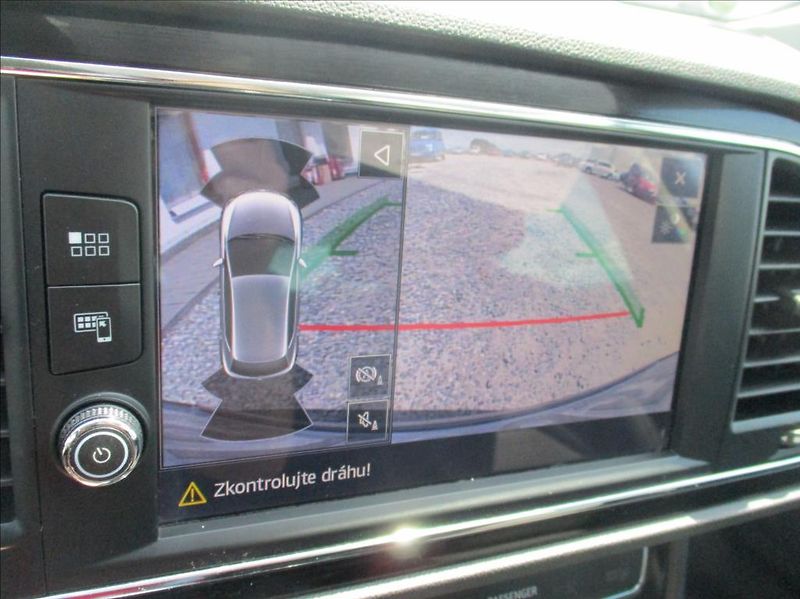 Seat Leon 1,5 TSI FR, digiklima,servis, - fotka 24 z 50