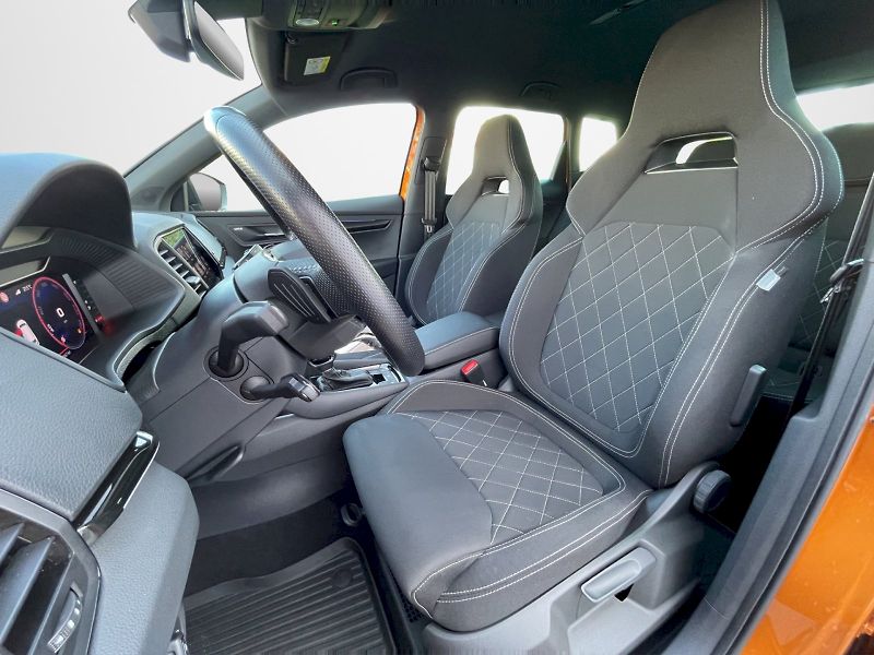Škoda Karoq (2024) 2.0 TSI 140kW SportLine DSG 4x - fotka 22 z 35