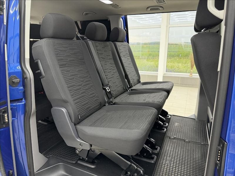 Volkswagen Caravelle 2,0 TDi, LONG,8-míst,DSG,CZ - fotka 23 z 35