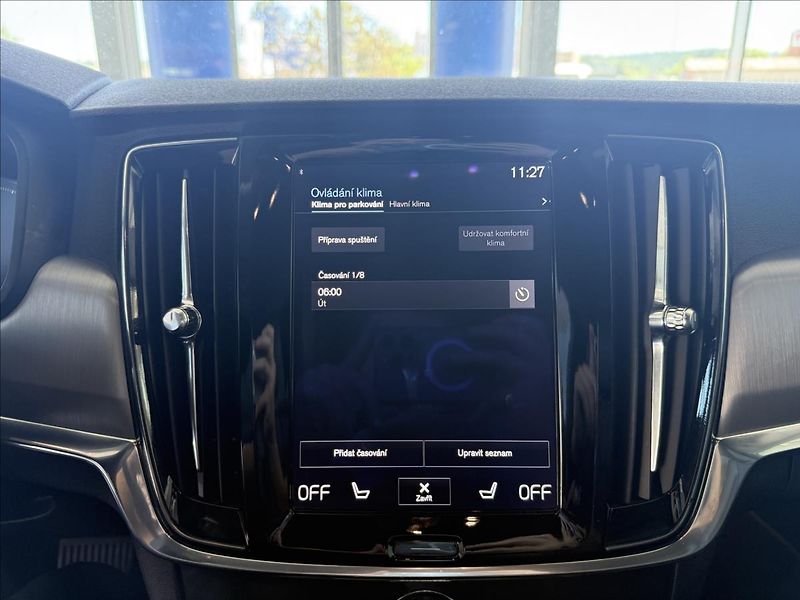 Volvo S90 2,0   173 kW,D5,4x4 - fotka 16 z 33