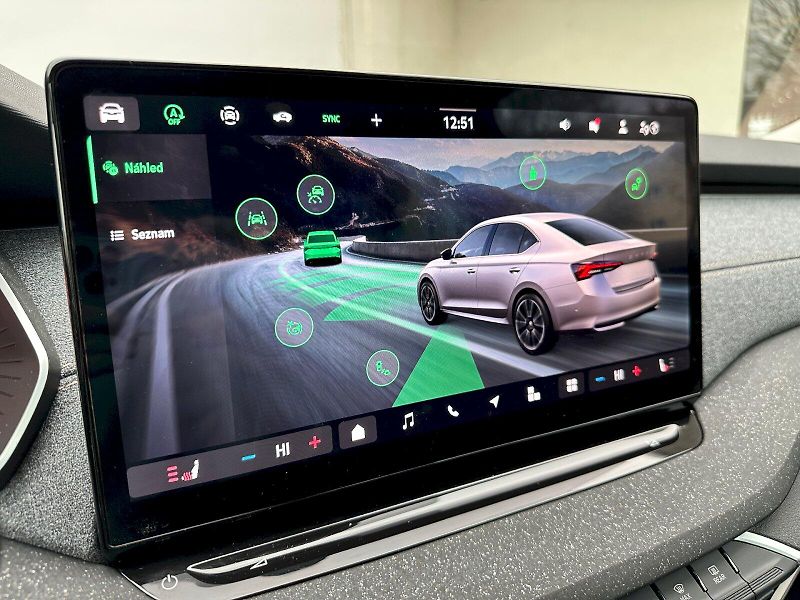 Škoda Octavia (2024) 1,5 Tsi 110 kW DSG M-HEV TopSe - fotka 17 z 25