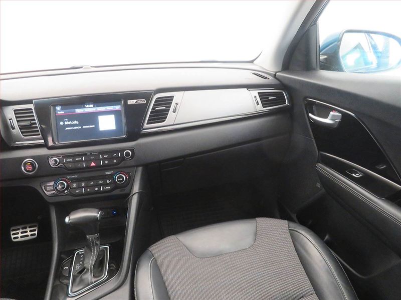 Kia Niro (2019) Hybrid, Automat, Serv.kniha - fotka 8 z 19