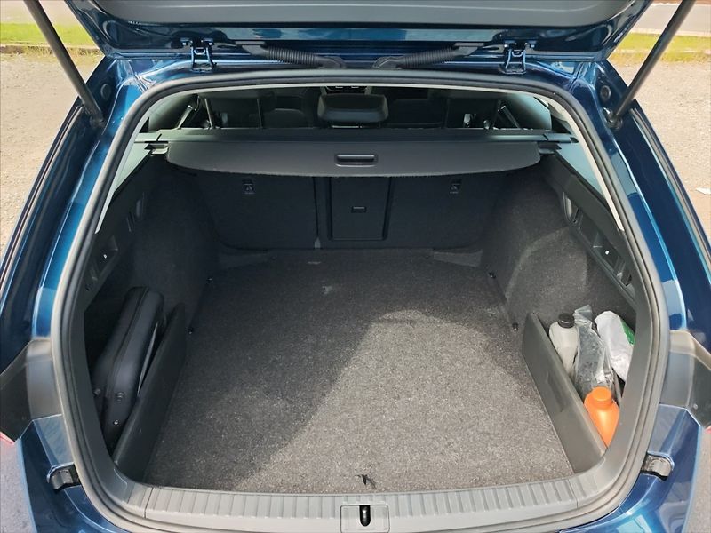 Škoda Octavia 2,0 TDI Style - fotka 6 z 11